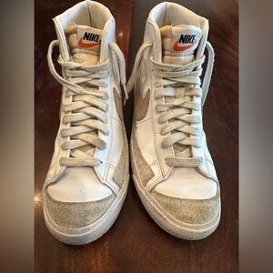 Nike Blazer Mid ‘77 High Top